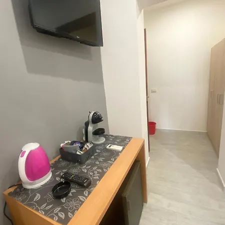 Glicine Guest house *